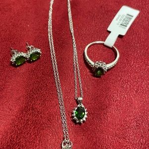 JTV Chrome Diopside 3 piece set- necklace, ring, earrings